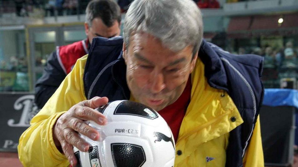 «Ezio è l’uomo giusto per noi: ha grinta, conosce i giocatori e soprattutto difende a tre»