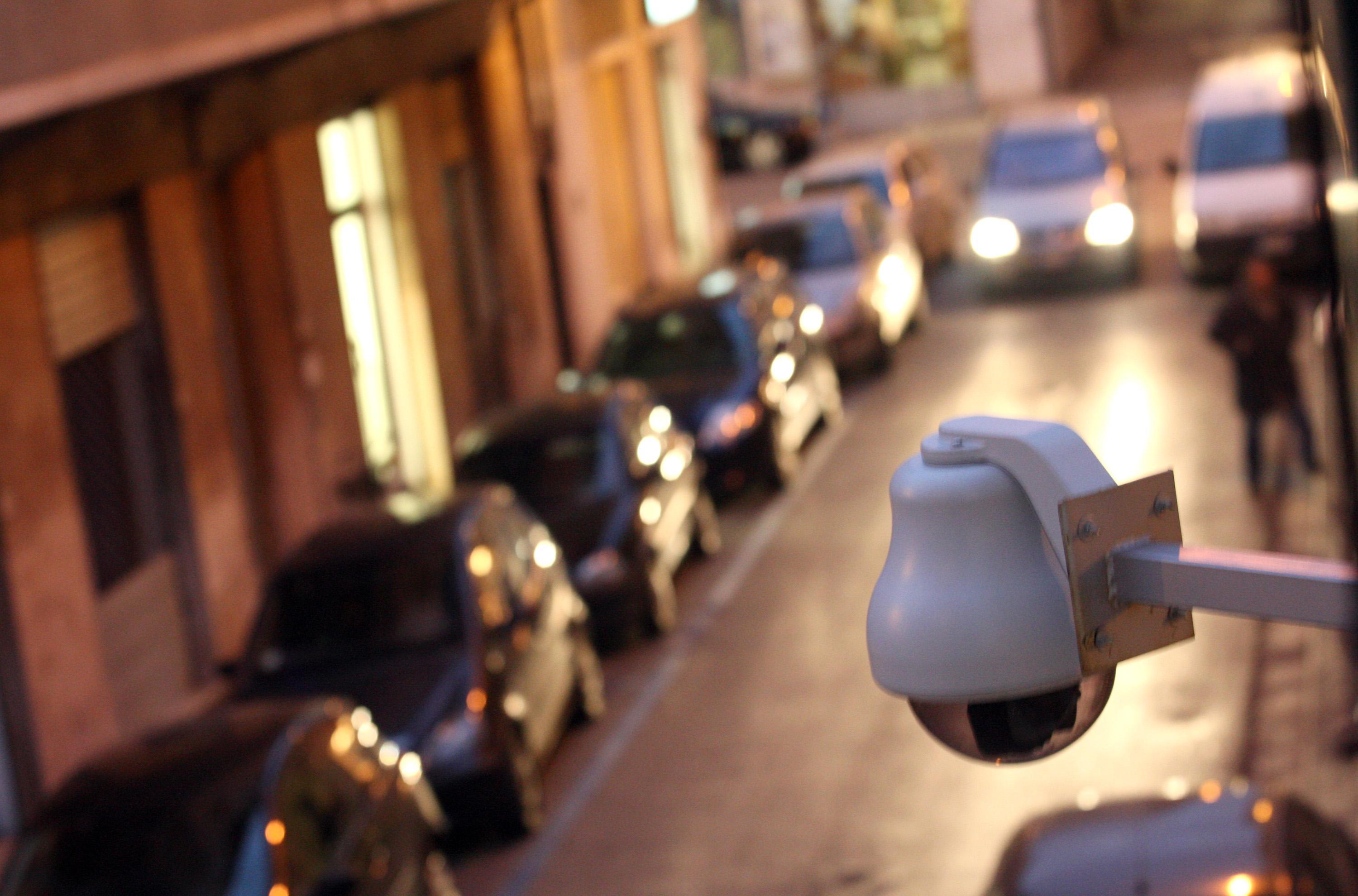 Telecamere in arrivo per la sicurezza 