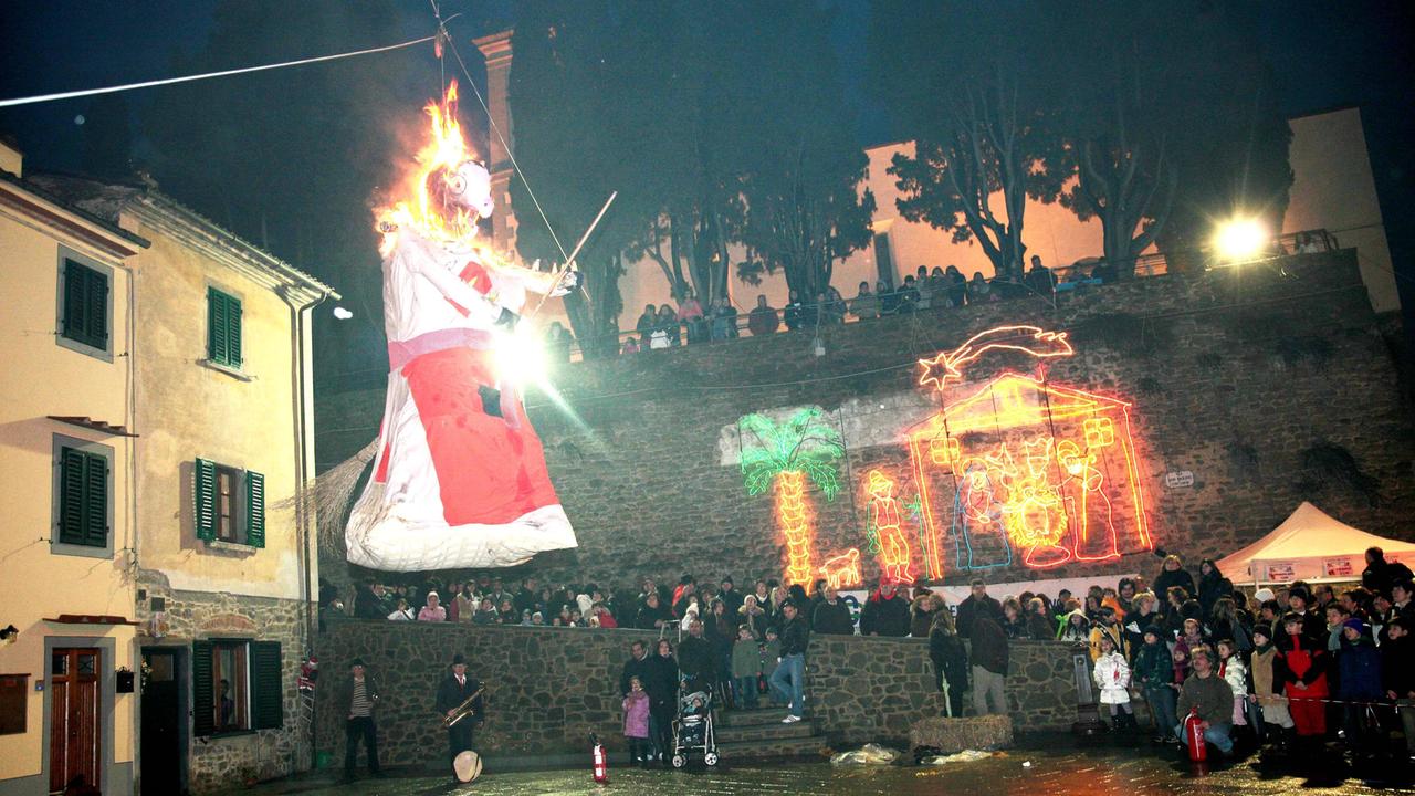 La Befana di Vitolini (foto d'archivio)