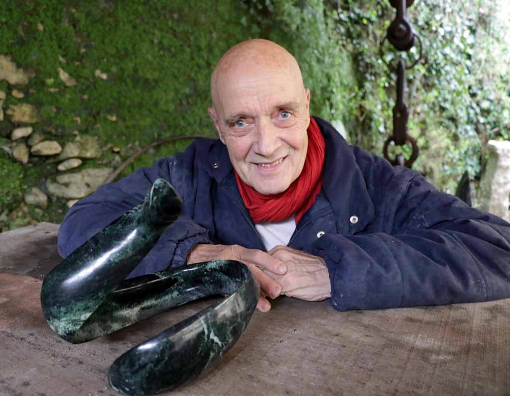 Robert Gove nel suo laboratorio sulla via Carriona 