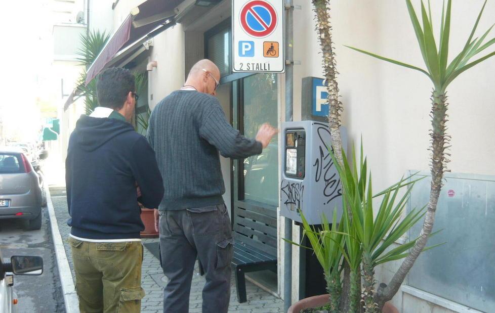 Parcheggi a pagamento, critiche alla giunta 
