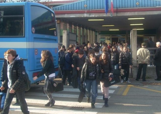 Trasporto scolastico, pubblicato il bando