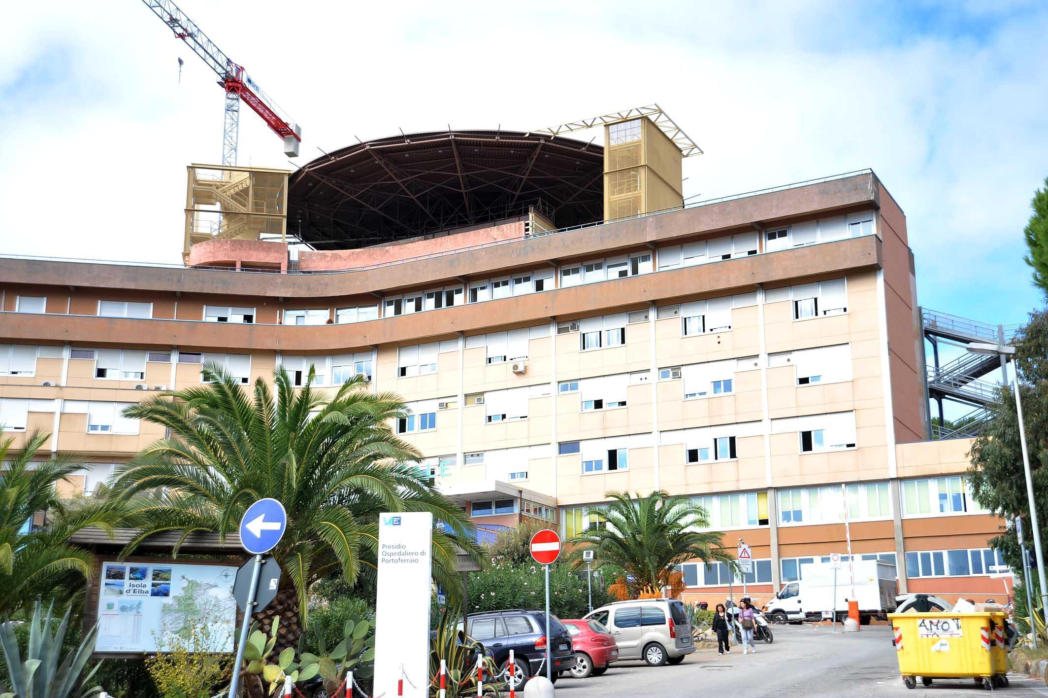 L'ospedale di Portoferraio (foto Giò Di Stefano)