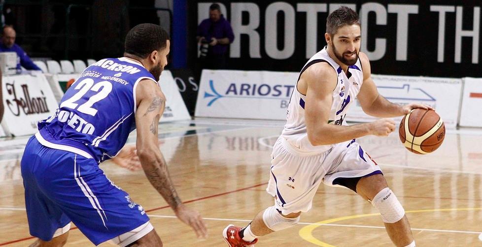 Capitan Ferri dirige al meglio l’orchestra 