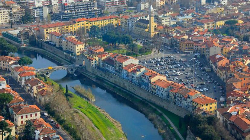 Vista aerea di Piazza Mercatale (foto Batavia)