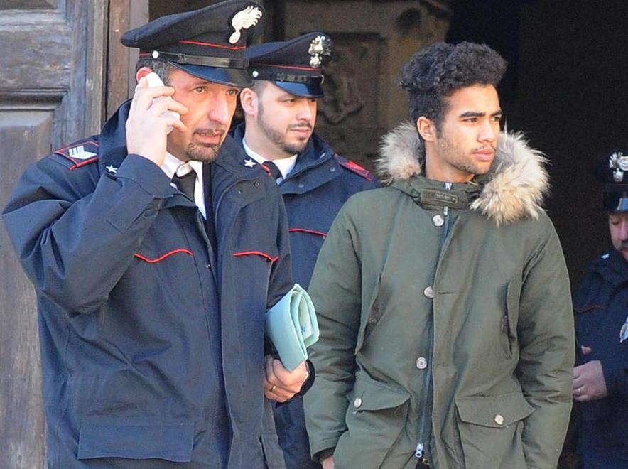 Gang del treno, gli arrestati accusano i minori 