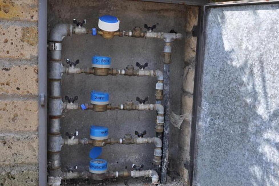 Caccia ai “furbetti” che rubano l’acqua