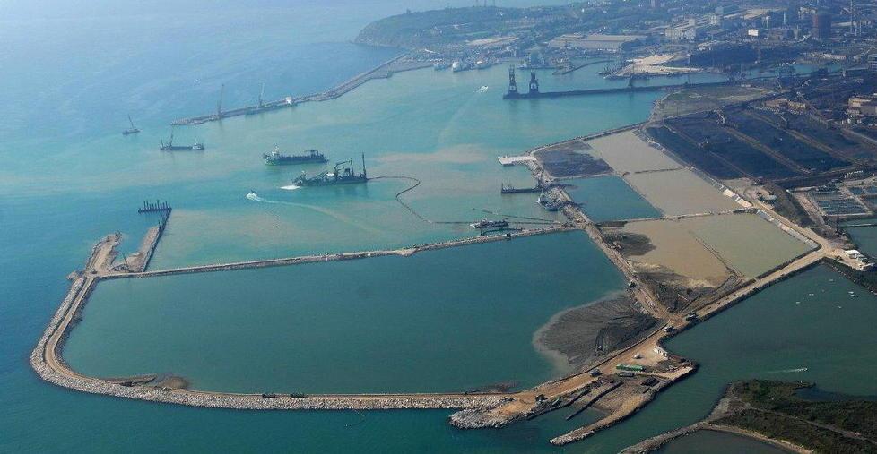 E intanto Piombino accelera Ora i traffici puntano al raddoppio