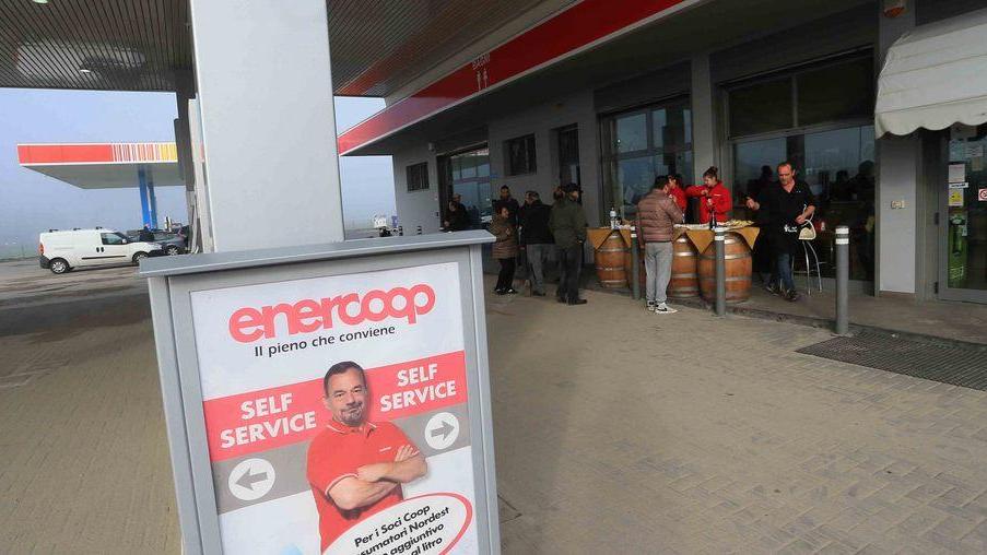 Un pieno di diesel? Meglio farlo a Reggio