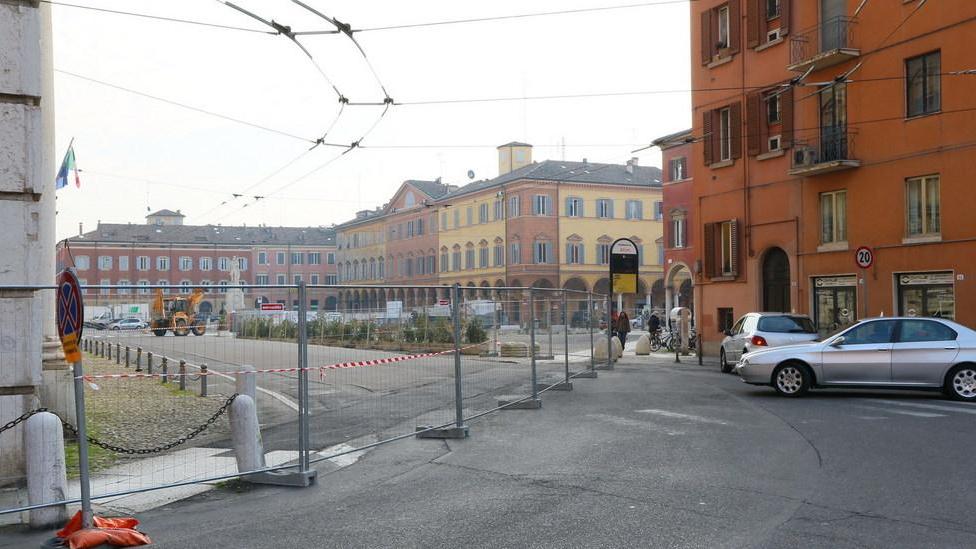 Piazza Roma, rivoluzione tra malumori e caos