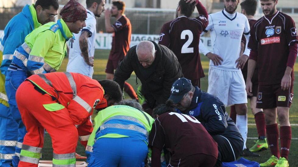 In campo irrompe la paura Cesaretti salvato da Grassi
