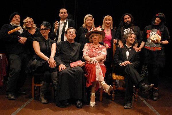 “Noi... attori per caso”, la compagnia è nata su quel palco