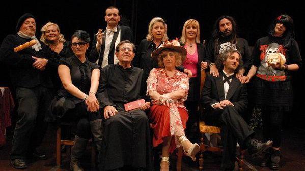 “Noi... attori per caso”, la compagnia è nata su quel palco