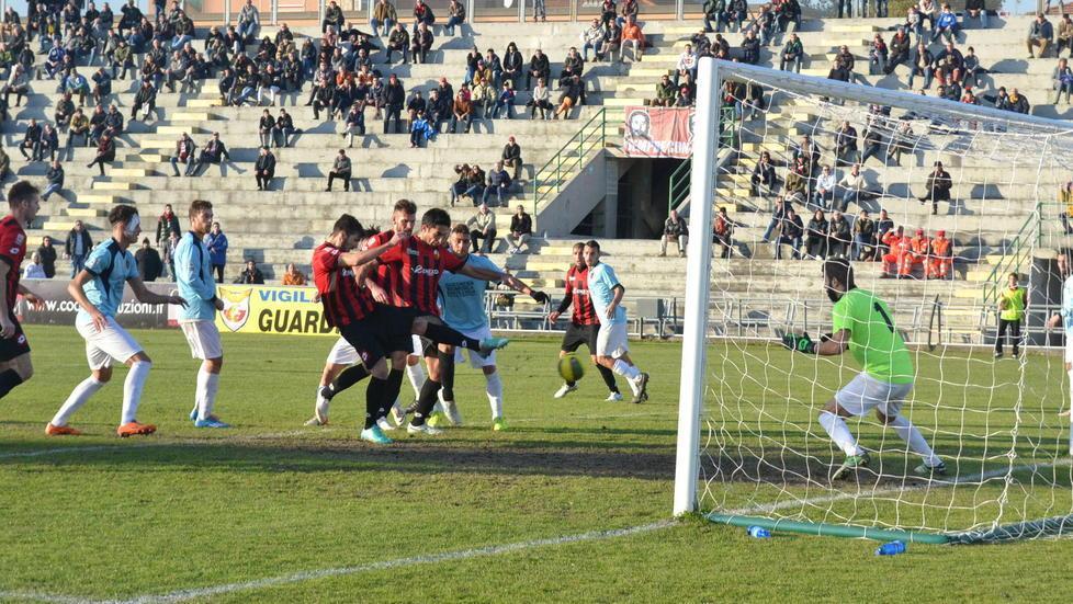 Bacci e Galli applaudono Galderisi «Ha dato identità alla Lucchese» 