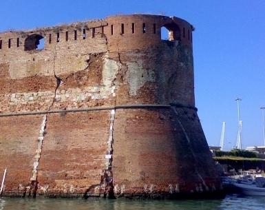 Per i bastioni c’è un attestato