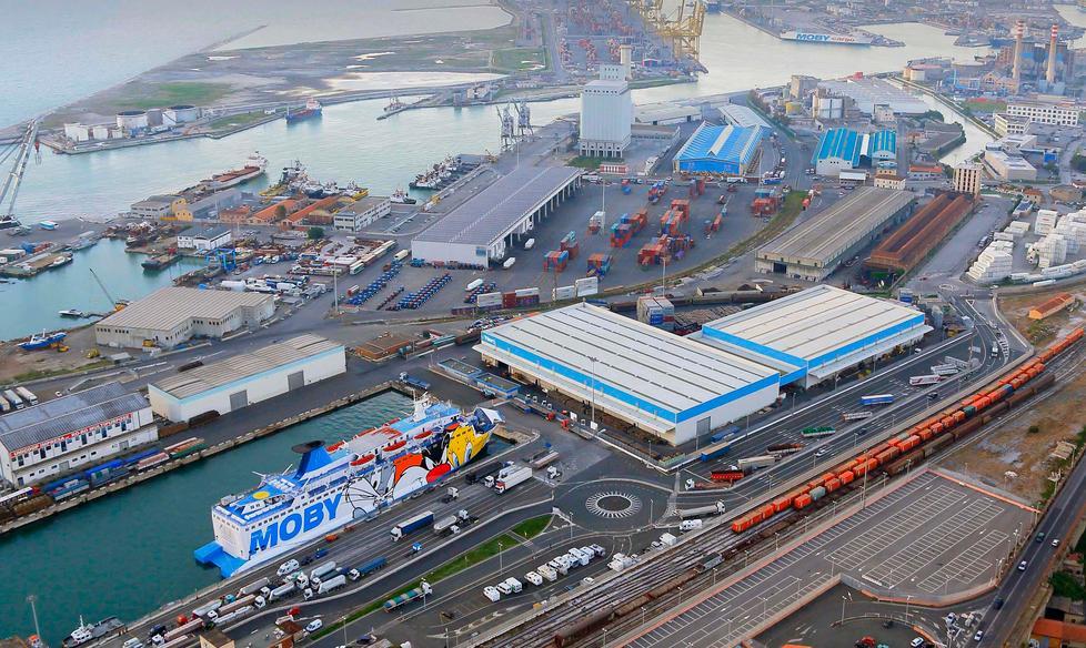 Piano del porto, la giunta invita al dibattito 