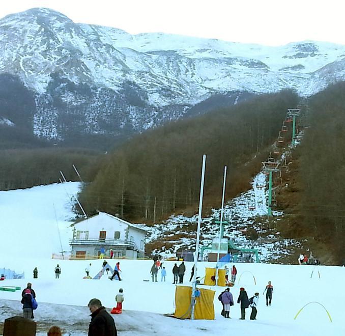 Pienone sulle piste di Febbio e Cerreto 
