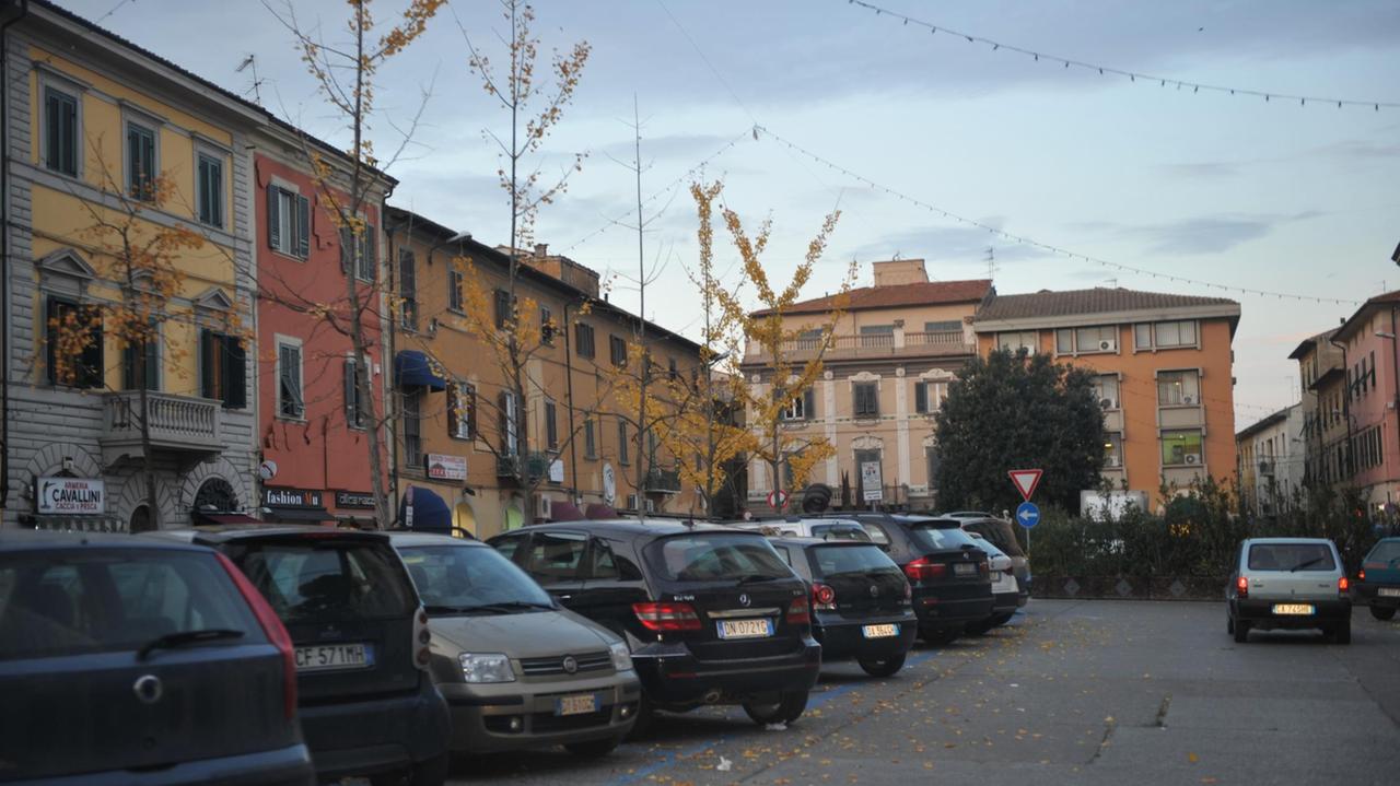 Un parcheggio a pagamento a Pontedera (foto Silvi)