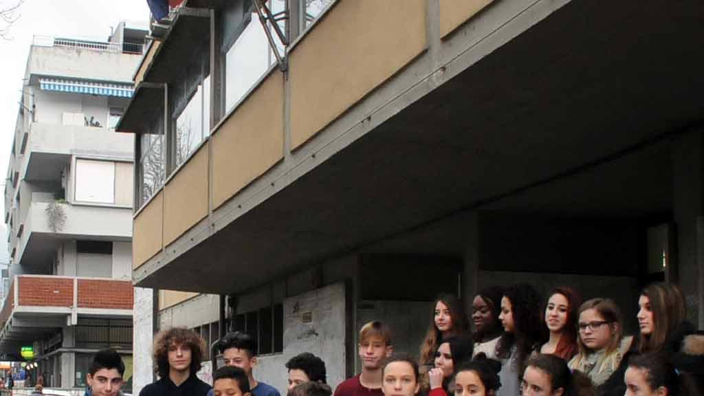 La bandiera francese allo Zaccagna di Carrara