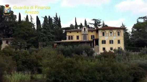 Gelli, prescritti i reati fiscali: disposto il dissequestro di Villa Wanda