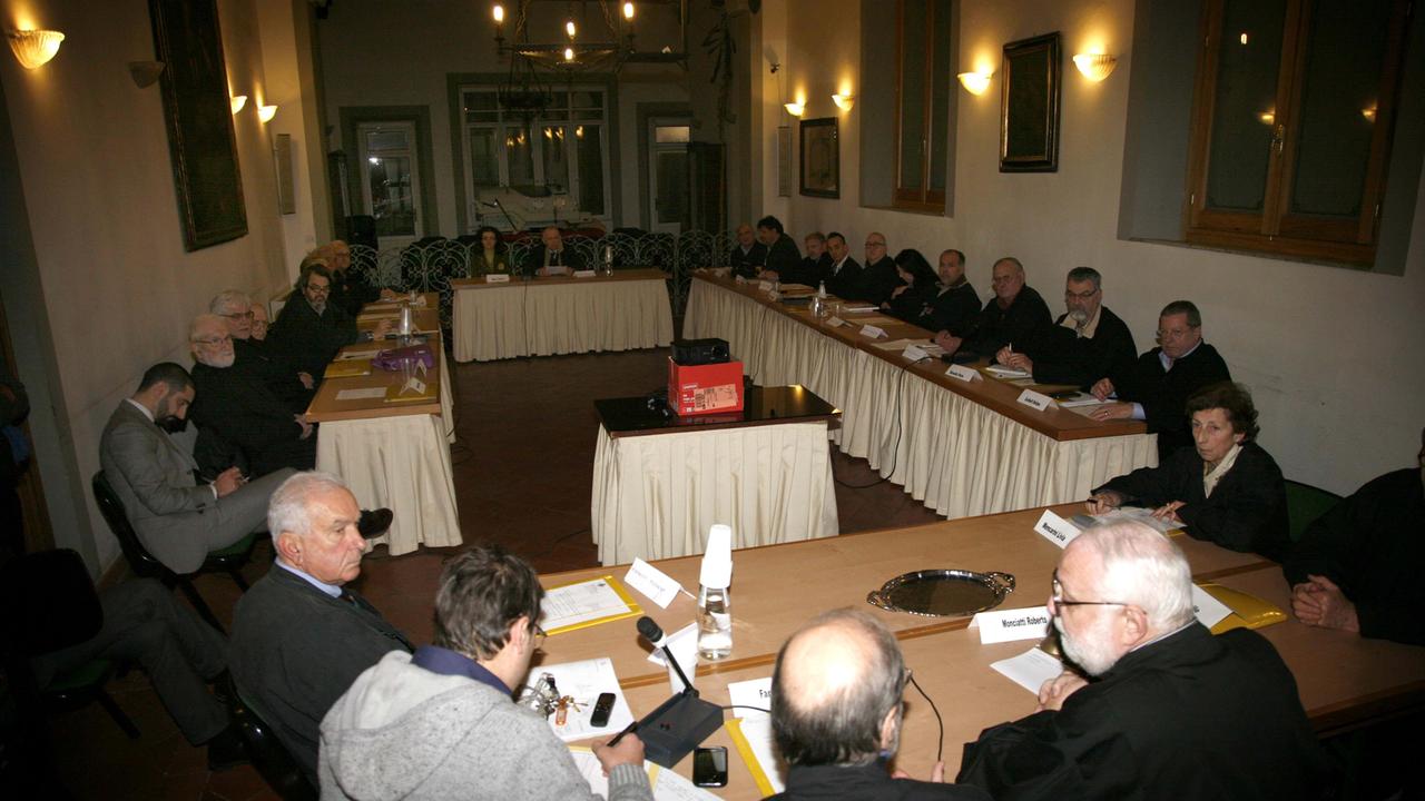 Il consiglio direttivo della Misericordia di Viareggio