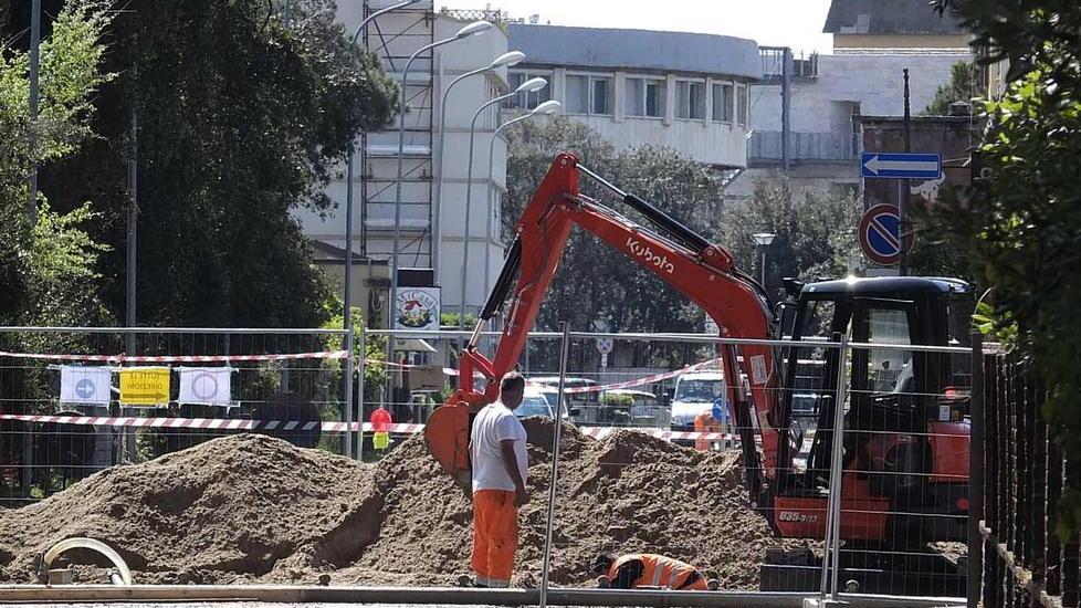 A Tirrenia finanziata così anche la fognatura bianca