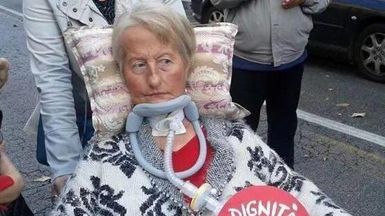«Doniamo un sorriso a Flavio, malato di Sla»