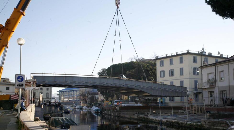 Ponte girante, oggi si definiscono i tempi 