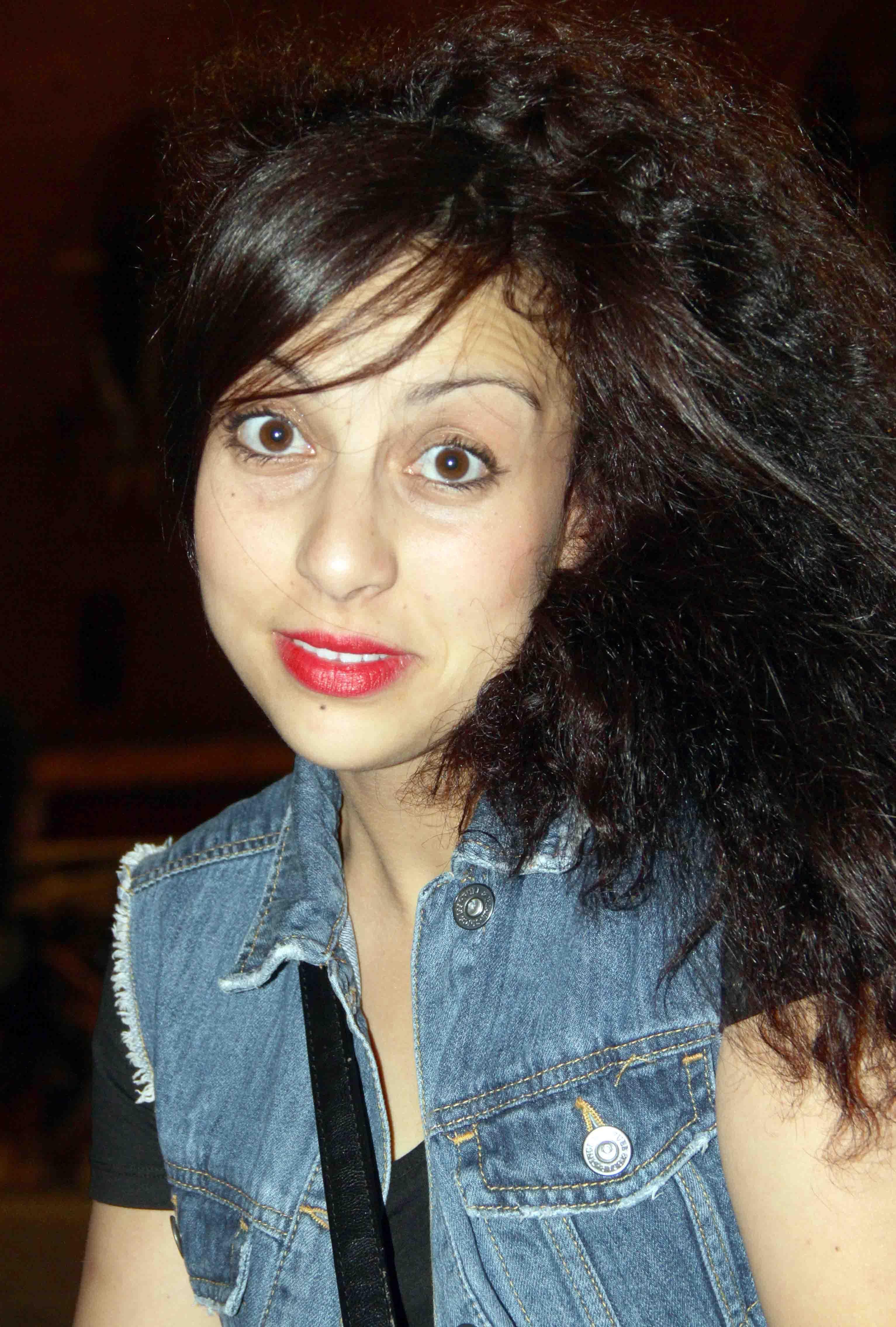 Hindi Cherifi
