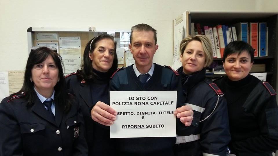 La foto postata su Facebook
