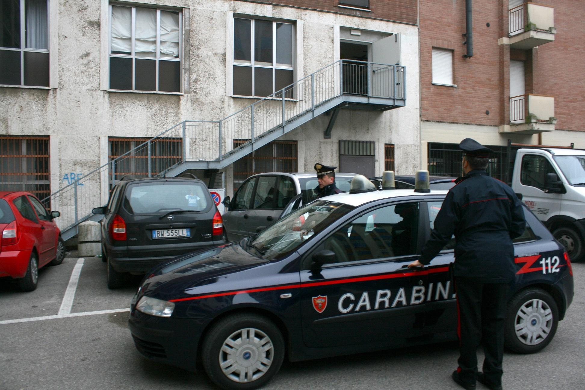 Una pattuglia di carabinieri
