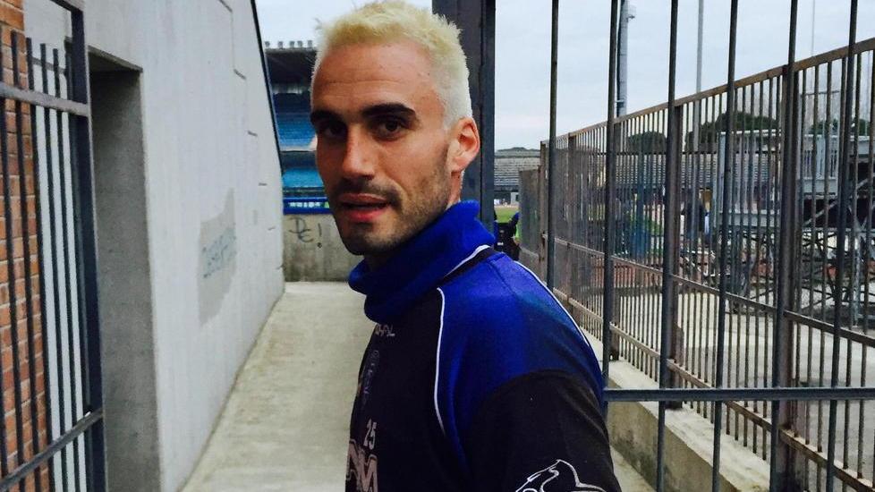 Nuovo portiere? No, è Bassi biondo