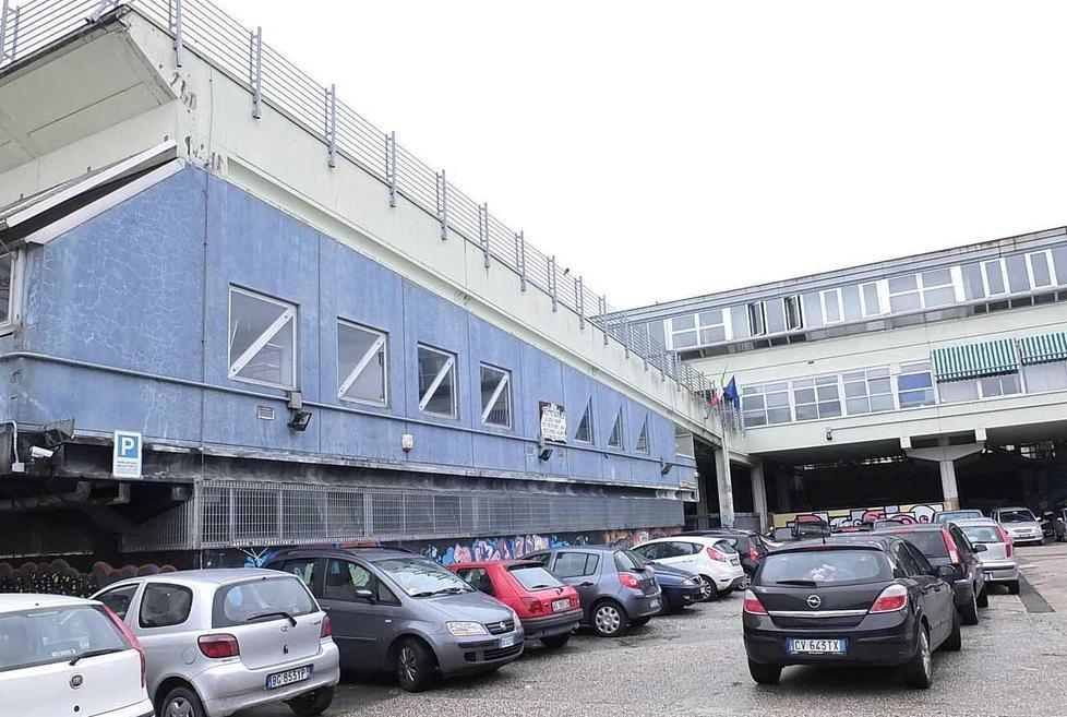 Dopo le vacanze gli studenti trovano le aule al freddo