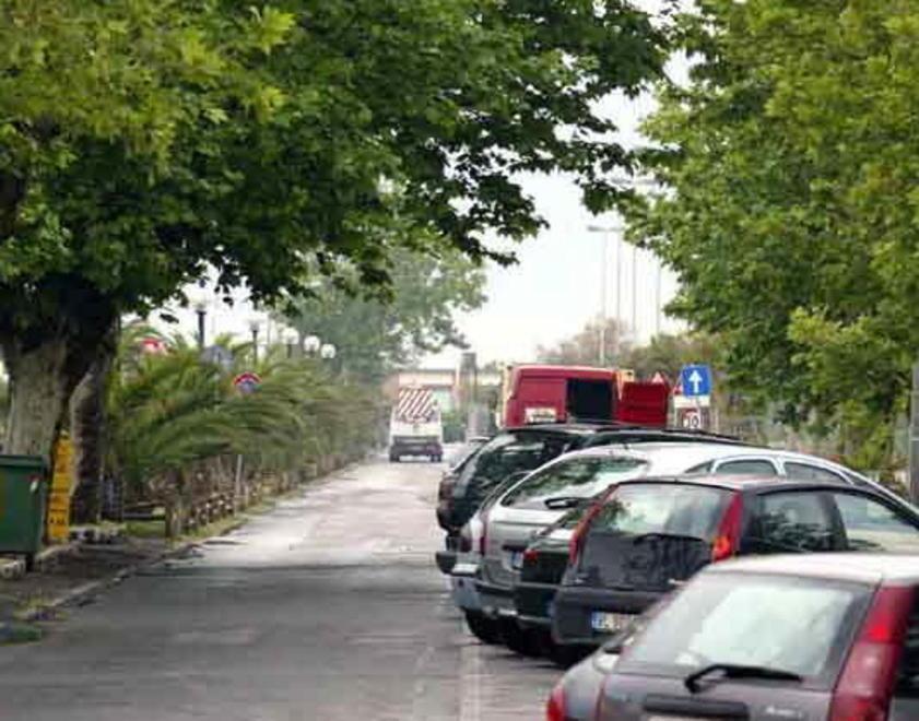 Sosta con ticket a Marina M5S: «Balzello inutile» 