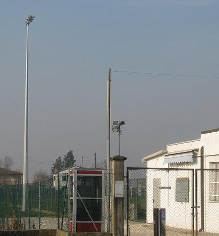 Nuova illuminazione nel campo sportivo