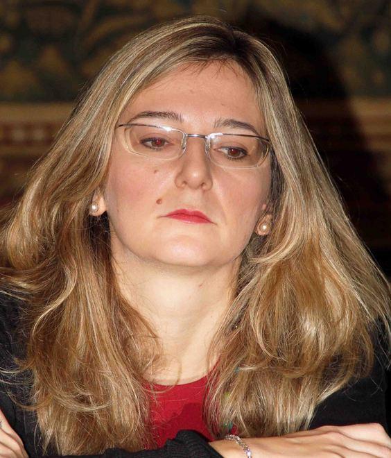 Assessore sviene in Comune soccorsa da Simone Merli