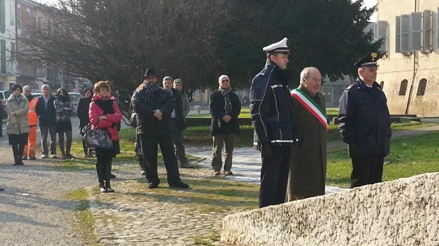 «Rubata? Comprata da tuo fratello»