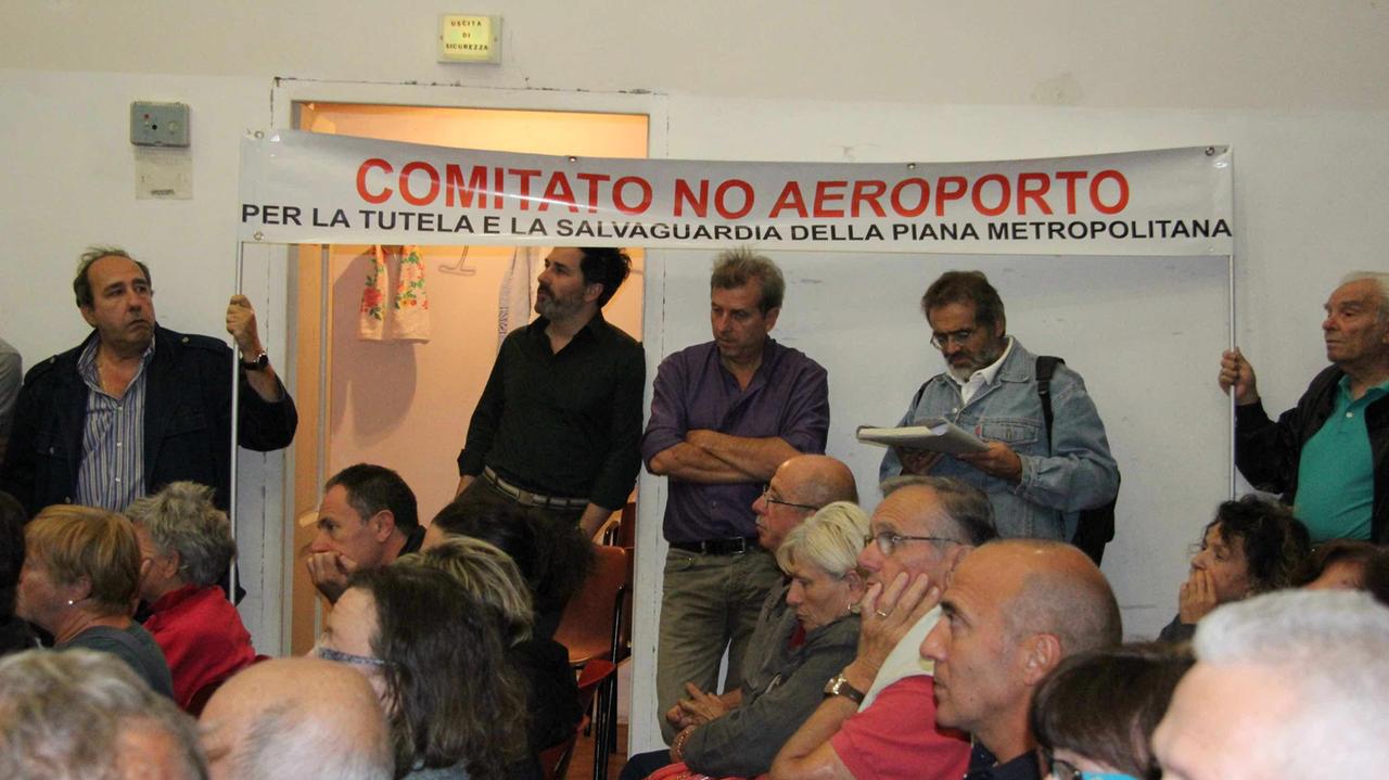 Un'assemblea pubblica contro la nuova pista di Peretola a Capalle