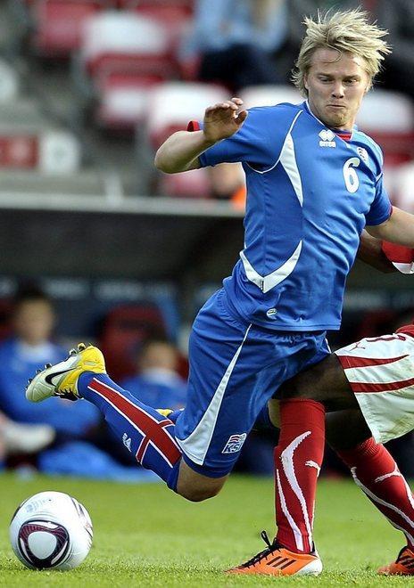Slitta a lunedì il summit per l’islandese Bjarnason 