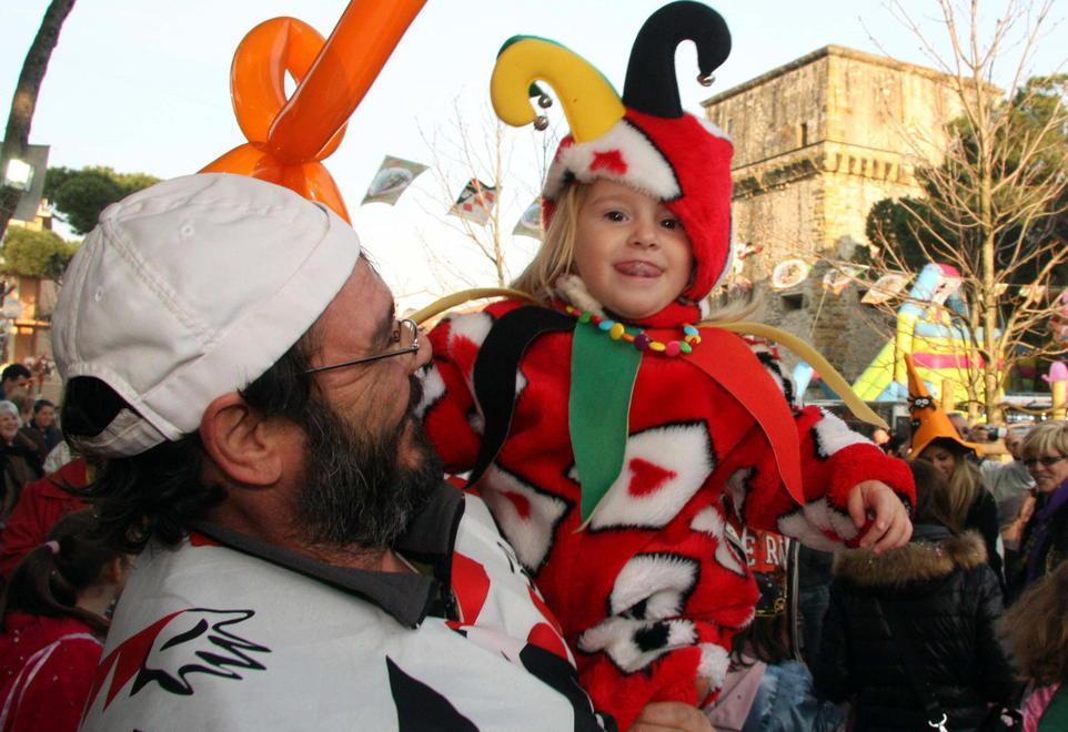 Sui biglietti per i bambini Pozzòli non torna indietro 