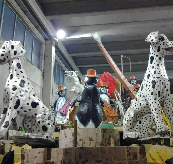 Sono quasi pronti i carri del “CarnevalMarlia” 