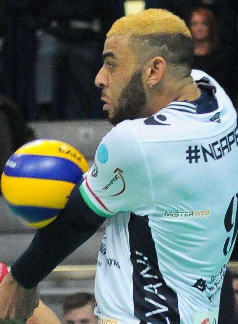 N’Gapeth: «Felice per i tifosi»