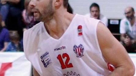 Tramec re per una notte Piega Milano ed è prima