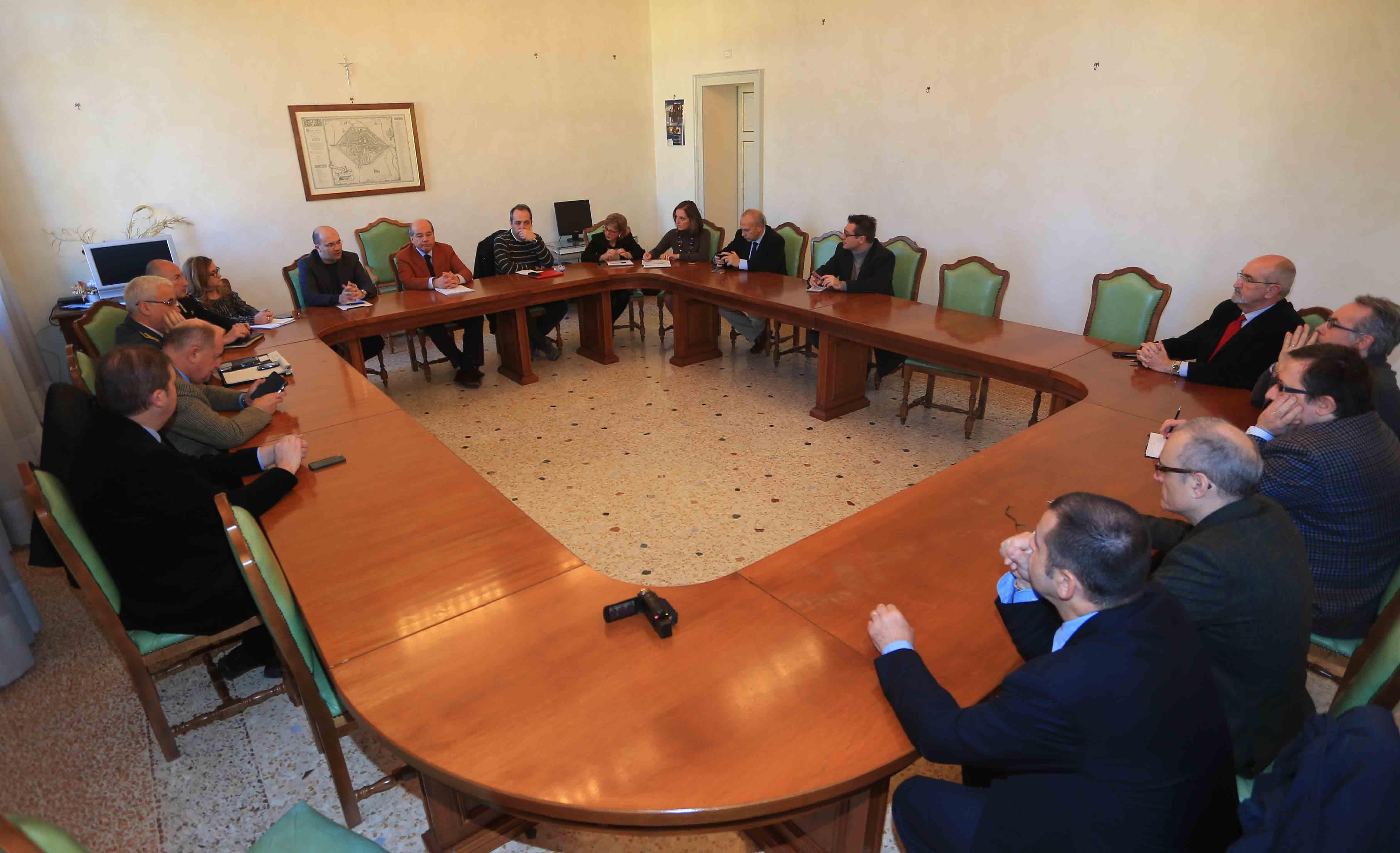 Caso Coffrini, summit sullo scioglimento del comune di Brescello 