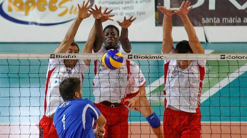 Pallavolo: un'azione di gioco