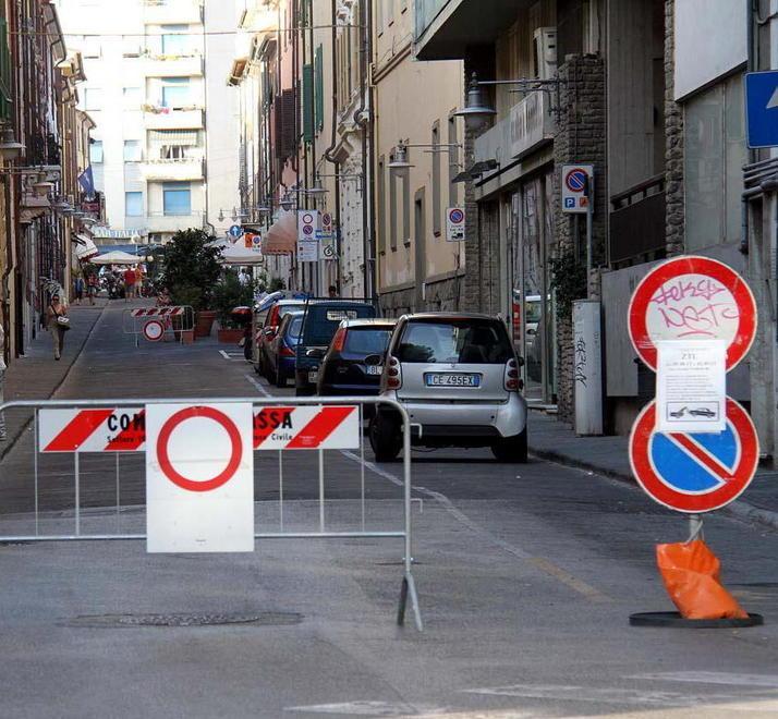 «Così la Ztl uccide il centro» I no alla chiusura su 24 ore 