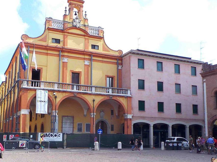 Musulmani solidali contro il terrorismo 