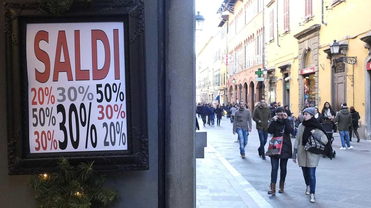 Un negozio con i saldi al 30 per cento