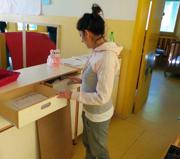 Furti e bivacchi in tre scuole d’infanzia 