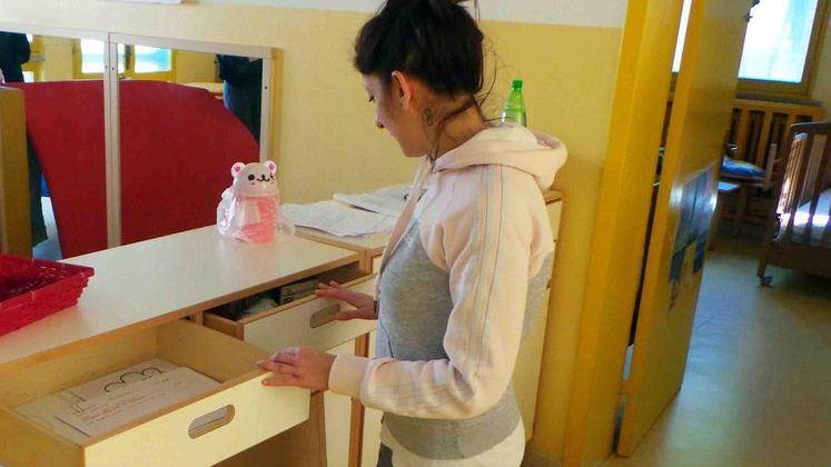Furti e bivacchi in tre scuole d’infanzia